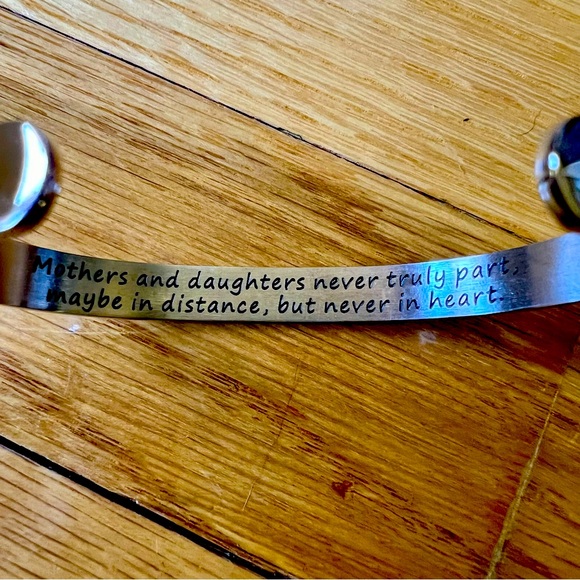 🎁NEW! Joycuff Hidden Message Mother/Daughter Stainless Steel Cuff Bracelet - Picture 5 of 10